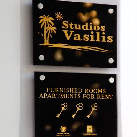 Studios Vasilis Agia Marina  Екстер'єр фото